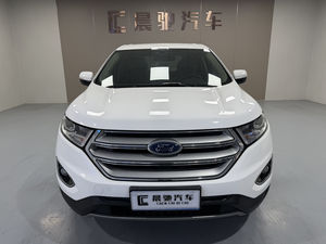 Voiture d'occasion <span class=keywords><strong>Ford</strong></span> <span class=keywords><strong>Edge</strong></span> <span class=keywords><strong>2018</strong></span> EcoBoost 245 <span class=keywords><strong>à</strong></span> deux roues motrices Elite 5 places - Product Image 2