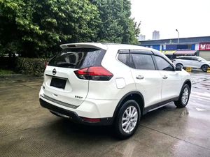 นิสสัน เอ็กซ์เทรล โกลรี่ ปี 2022 เครื่องยนต์ 2.0 ลิตร เกียร์ CVT พวงมาลัยซ้าย น้ำมันเบนซิน SUV 5 ที่นั่ง ไมล์น้อย - Product Image 6