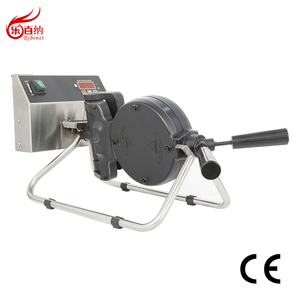 <span class=keywords><strong>Gaufrier</strong></span> <span class=keywords><strong>belge</strong></span> électrique <span class=keywords><strong>rotatif</strong></span> commercial à contrôle numérique antiadhésif (WB-04A) - Product Image 5