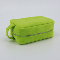 Sacs cosmétiques éponge de plage personnalisés pochette cosmétique brodée en tissu éponge sac de maquillage doux avec poignée
