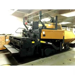 Paveuse d'asphalte hydraulique sur chenilles RP602 6m, machine de construction routière robuste - Product Image 1