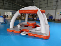 Isla Flotante Inflable Naranja y Blanca con Toldo, Plataforma de Entretenimiento Acuático para Varias Personas, Ideal para Yates