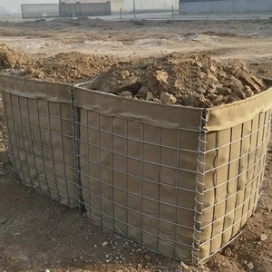 Mur de barrière défensive galvanisé <span class=keywords><strong>Gabion</strong></span> soudé pour le remplissage de sable Couvert de géotextile Fabrication Nouvelle année Remise en stock important - Product Image 1