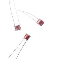 Bobine à noyau d'air auto-adhésive de forme personnalisée à facteur de remplissage élevé pour moteur de bobine d'induction d'écouteurs TWS