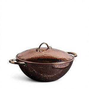 Bol à gratin classique en acier inoxydable isolé avec couvercle |   Récipient durable qui garde les aliments au chaud plus longtemps pour les repas en famille et les dîners en plein air - Product Image 1