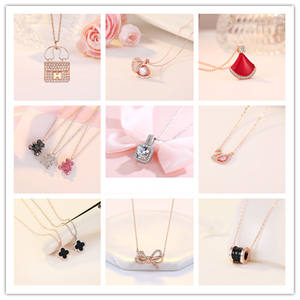 100 langues je vous aime célébrité Internet TikTokly même style collier <span class=keywords><strong>de</strong></span> projection créative 520 cadeau chaîne <span class=keywords><strong>de</strong></span> clavicule - Product Image 2