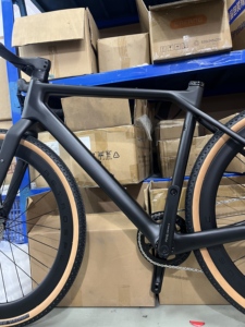 <span class=keywords><strong>Bicicleta</strong></span> de Fibra de <span class=keywords><strong>Carbono</strong></span> Twitter X 700 40c, Modelo 2026, para Carretera y Grava, con 11 Velocidades y Frenos de Disco, para Carreras - Product Image 4