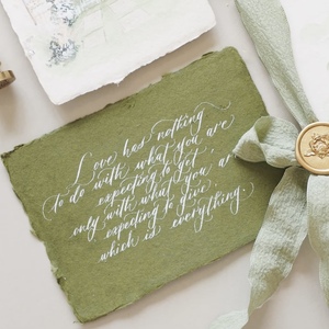 Juego de Invitaciones de Boda Hechas a Mano, Papel de Algodón con Borde Decorativo en Relieve, Diseño Botánico Floral en Acuarela, Sello de Cera con Lámina Dorada - Product Image 3