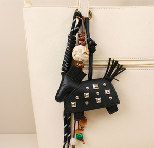 Porte-clés de voiture et sacoche en cuir écologique, personnalisé, créatif, nouveau, avec pendentif poney clouté, style cheval de guerre, tendance, violet, orange, rose, vert - Product Image 3