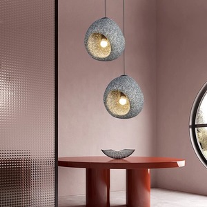 โคมไฟห้อยเพดานสไตล์วบิซาบิสมัยใหม่ สีครีม ดีไซน์มินิมอลแบบนอร์ดิก เหมาะสำหรับใช้ในร้านอาหารหรือข้างเตียง - Product Image 1