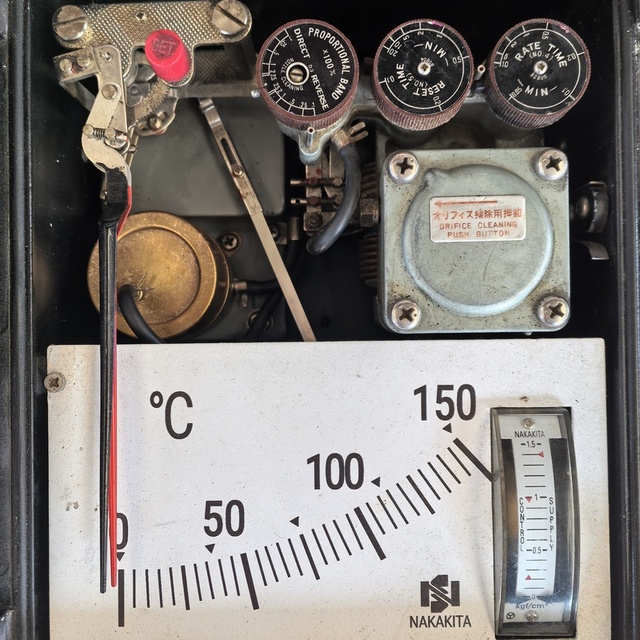 A Brand New NSTM732 Temperature Controller Pid PLC PLC