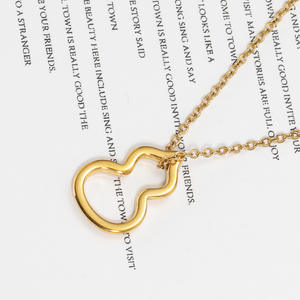 Français ins niche simple chanceux Fu Lu creux <span class=keywords><strong>gourde</strong></span> collier femme pendentif titane <span class=keywords><strong>acier</strong></span> 18K collier en or - Product Image 2