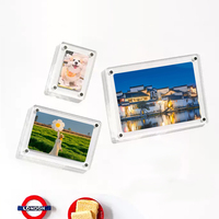 Aimant de réfrigérateur en acrylique double face de taille personnalisée en gros cadre photo Polaroid avec aimant