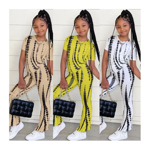 ชุดเซ็ตเสื้อผ้าเด็กผู้หญิงแขนสั้นลายพิมพ์ ลดราคาสุดฮอต กางเกงขายาวสองชิ้น ชุดแฟชั่นฤดูร้อนสำหรับเด็กเล็ก 2 ชิ้น - Product Image 1