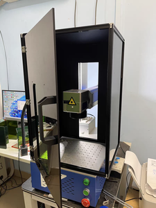 Nouvelle vitre de sécurité pour armoire laser de machine de marquage laser à fibre fermée - Couverture de protection à haut niveau de sécurité pour longueur d'onde 1064 nm - Product Image 4