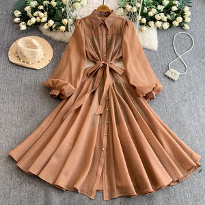 Abito Lungo da Donna Autunnale Stile Palazzo con Colletto, Monopetto, Cintura in Vita e Maniche a Lanterna - Product Image 2