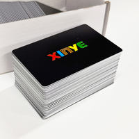 Cartes RFID noires en PVC avec puce intelligente Mifare Plus EV1 & EV2 2K 4K, gravure UV personnalisée, pour les programmes de fidélité, les entreprises et les hôtels