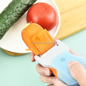 Abridor <span class=keywords><strong>de</strong></span> <span class=keywords><strong>tapa</strong></span> <span class=keywords><strong>de</strong></span> cerveza <span class=keywords><strong>de</strong></span> Metal 2 en 1, abridor <span class=keywords><strong>de</strong></span> botellas <span class=keywords><strong>de</strong></span> bebidas Soada portátil con <span class=keywords><strong>rallador</strong></span> <span class=keywords><strong>de</strong></span> verduras - Product Image 4