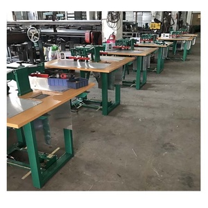 Máquina de Soldadura de Plástico de Alta Frecuencia para Fabricar Impermeables Tipo <span class=keywords><strong>Poncho</strong></span>, Venta al Por Mayor en Línea - Product Image 2
