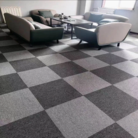 Tapis carré commercial moderne Marches d'escalier antidérapantes Tapis de bureau intérieur auto-adhésif Carreaux de moquette modulaires à usage domestique
