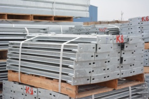 Large Span Prefabricated <b>Steel</b> <b>Structure</b> for Commercial Warehouse and Factory Building with Weather Resistant <b>Steel</b> Components - Product Image 2