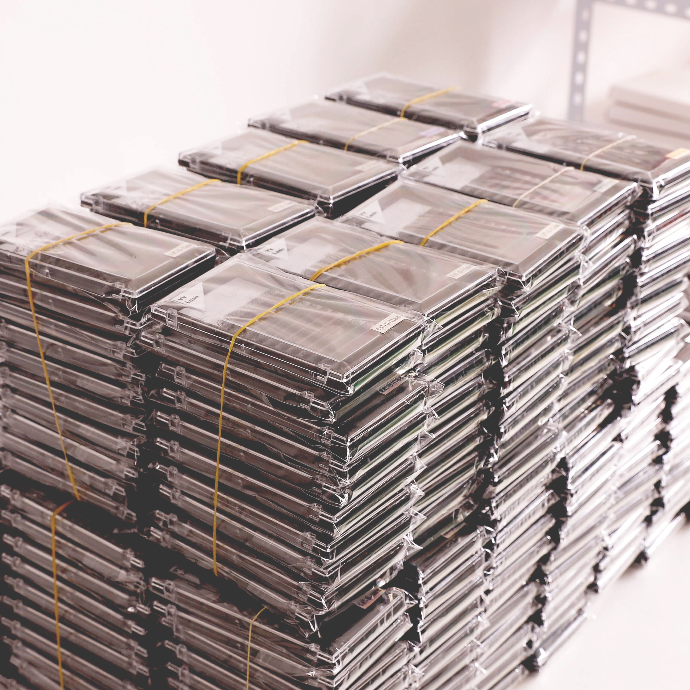 Горячая продажа V ресниц индивидуальные мягкие шелковые накладные ресницы Набор для наращивания оптовая продажа с фабрики