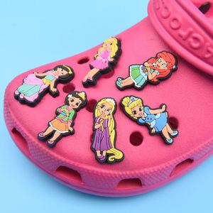 Animal lindo dibujos animados deporte comida chica <span class=keywords><strong>Karol</strong></span> <span class=keywords><strong>G</strong></span> zapato decoración zuecos encantos Pvc zapato hebilla Pvc zapato encantos para dama - Product Image 6