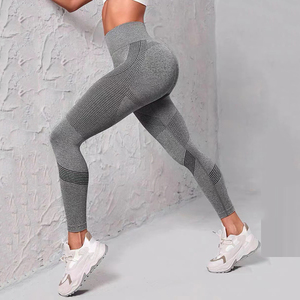 Pantaloni Yoga Modellanti per Donna, Vita Alta, Aderenti, ad Asciugatura Rapida, Traspiranti, Leggeri ed Elastici per Fitness e Palestra - Product Image 4