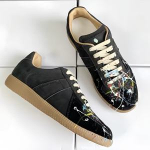 Zapatillas de Cuero Estilo Vintage para Pareja, de Caña Baja, con Cordones, Pintadas a Mano con Graffiti, Modernas y a la Moda para Caminar - Product Image 6