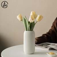 Vase décoratif en porcelaine blanche texturée cannelée ARM LVG, finition mate, pour mariage, boutique, hôtel