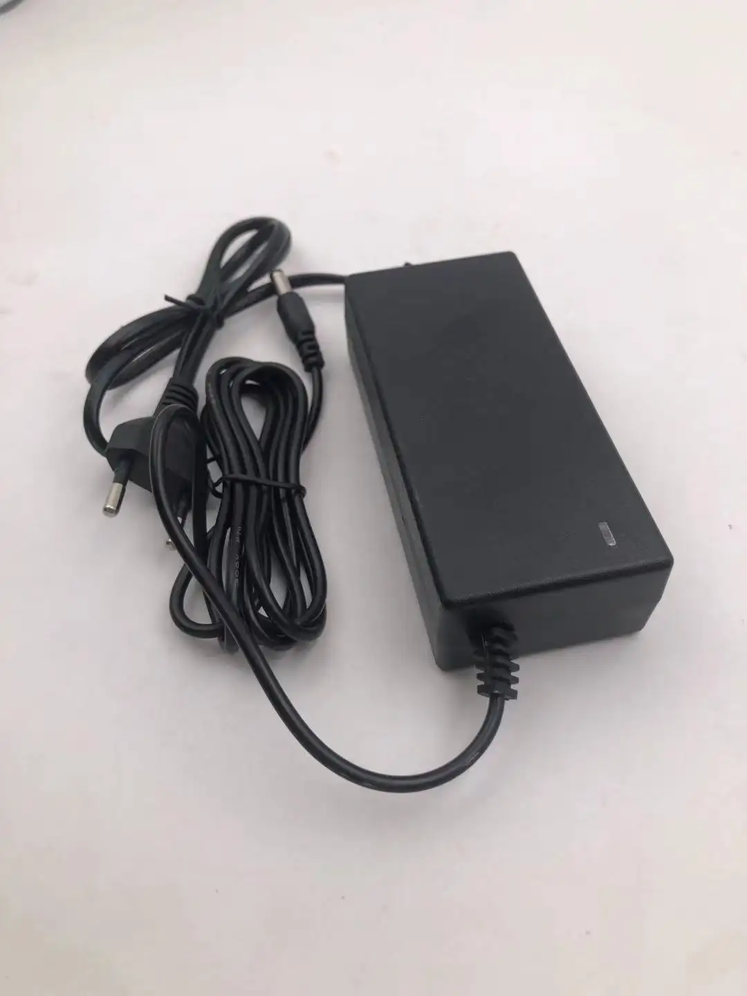 12V 24V 1A 2A 3A 5A 10A Desktop Ac/Dc Power Adapters Stroomvoorziening 12V3A Adapter