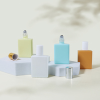 Flacons roll-on en verre rechargeables carrés de 15 ml, blanc nacré, noir mat, ambré givré, avec bouchons à vis pour déodorant