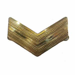 Écussons brodés en métal uniforme en forme de chevron pour vestes personnalisées, badges décoratifs et garnitures d'insignes - Product Image 1