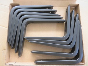 Supports muraux en zinc plaqué, très demandés en usine - Product Image 3