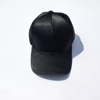 Suministro de fábrica china, precio barato brillante, diseño de bordado de Color personalizado a granel, gorras de béisbol de satén de 6 paneles