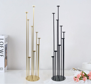 Candelabro Moderno Minimalista LANJO en Dorado y Negro con 9 Brazos, Juego de Candelabros Acrílicos, Centro de Mesa - Product Image 1