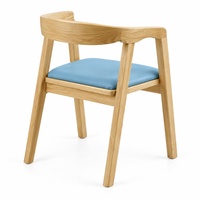 Chaise de salle à manger scandinave en bois massif avec coussin en cuir PU bleu et accoudoirs, chaise de restaurant et de café