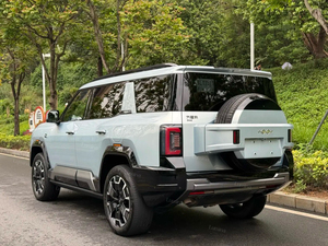 En stock – Nouveaux véhicules à énergie nouvelle BYD 2025 – BYD Leopard 8 2025 – Édition phare 7 places Fangchengbao 8 – Voitures chinoises à conduite à gauche - Product Image 4