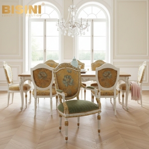 <span class=keywords><strong>Fauteuil</strong></span> de salle à manger opulento de style Château Français, en bois blanc doré, avec revêtement artisanal en velours vert <span class=keywords><strong>sauge</strong></span>, pour les maisons exigeantes - Product Image 2