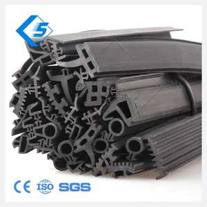 Junta de sellado de puerta y ventana impermeable de alto rendimiento Máquina de fabricación de escudos Tira de sellado de PVC Línea de producción de extrusión Precio - Product Image 6