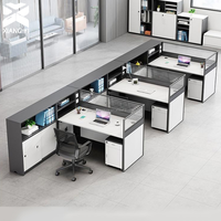 Bureau de direction en L avec 4 postes, table de bureau, solution de planification d'espace pour aménagement de bureau libre, mobilier de bureau