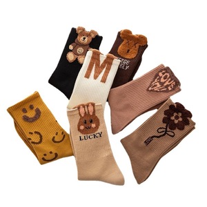 Mode hiver <span class=keywords><strong>fantaisie</strong></span> chaussettes mignon broderie ours femmes confortable coton drôle dessin animé chaussettes - Product Image 5