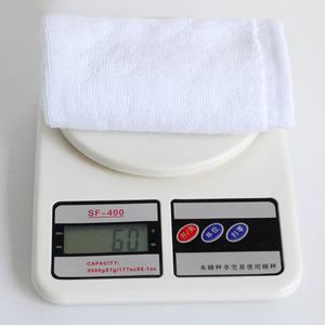 Serviette de toilette en coton blanc pur de haute qualité, douce, respectueuse de la peau, absorbante, idéale pour l'essuyage des mains en hôtel - Product Image 6