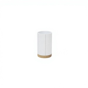 Ensemble d'accessoires <span class=keywords><strong>de</strong></span> <span class=keywords><strong>salle</strong></span> <span class=keywords><strong>de</strong></span> <span class=keywords><strong>bain</strong></span> en résine à texture <span class=keywords><strong>de</strong></span> grain <span class=keywords><strong>de</strong></span> bois naturel, 5 pièces, <span class=keywords><strong>style</strong></span> <span class=keywords><strong>scandinave</strong></span>, organiseur <span class=keywords><strong>de</strong></span> vanité pour décoration <span class=keywords><strong>de</strong></span> maison <span class=keywords><strong>de</strong></span> luxe - Product Image 5
