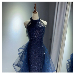 Vestido de Novia Borgoña con Lentejuelas, Cuello Halter, Largo hasta el Suelo, Corte en A, con Malla Superpuesta, para Fiesta Formal o Banquete - Product Image 2