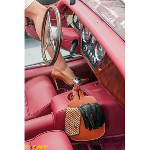 Bolsa colgante para almacenamiento en el coche, caja de almacenamiento para el asiento, bolsa de almacenamiento para coche de cuero PU, bolsa colgante para guardar el teléfono móvil - Product Image 2