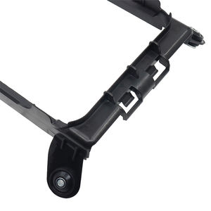 Soporte de tanque de agua auxiliar izquierdo 17217600698, marco de montaje de componentes de radiador para <span class=keywords><strong>BMW</strong></span> - Product Image 5