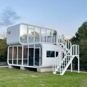 Capsule de camping préfabriquée en acier léger moderne, écologique, mobile, pour une séjour de luxe dans un cadre pittoresque - Product Image 4
