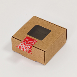 Etiqueta de seguridad con transferencia de color personalizada, cinta de sellado a prueba de manipulaciones y antienfoque para sobres y paquetes pequeños. - Product Image 3