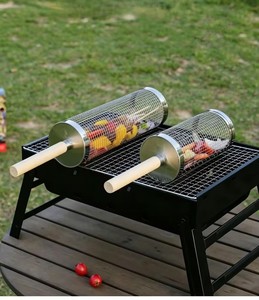 Rejilla Portátil de Acero Inoxidable para Barbacoa con Mango de Madera y Gancho, Ideal para Picnic y Camping al Aire Libre - Diseño de Mango Largo Fácil de Limpiar <span class=keywords><strong>SiXi</strong></span> - Product Image 3